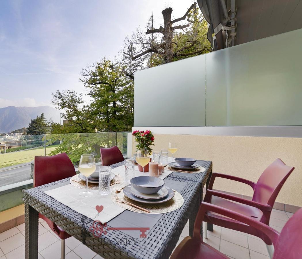 'Cuore Di Rose' Parking - Welcome Set, Netflix, For 4 Persons -By Easylife Swiss Lugano Exterior foto